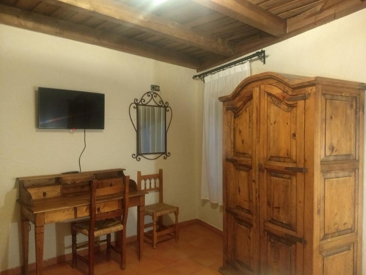 Hotel Villa De Berzocana Εξωτερικό φωτογραφία