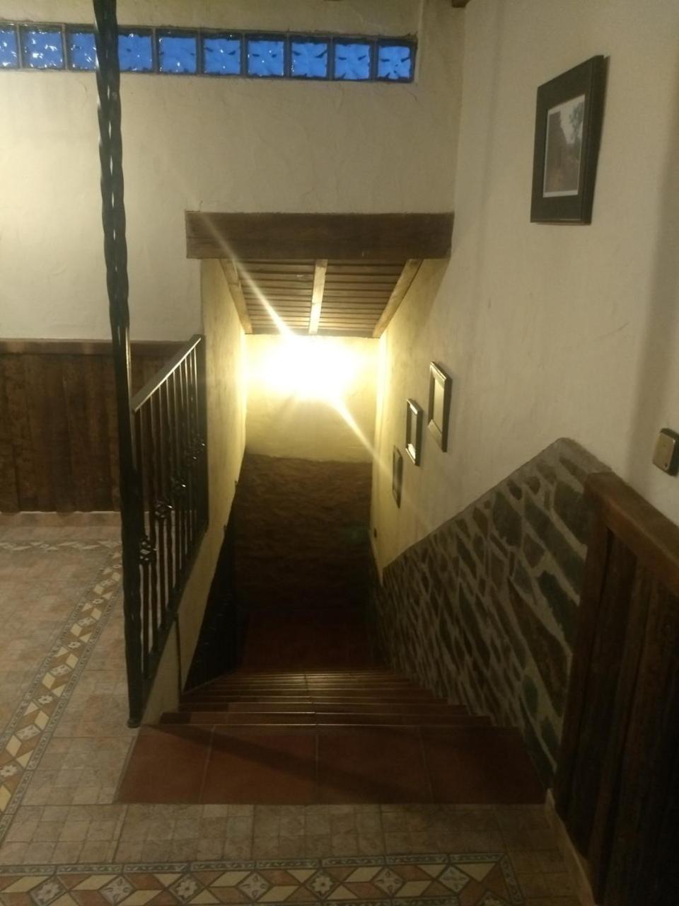 Hotel Villa De Berzocana Εξωτερικό φωτογραφία
