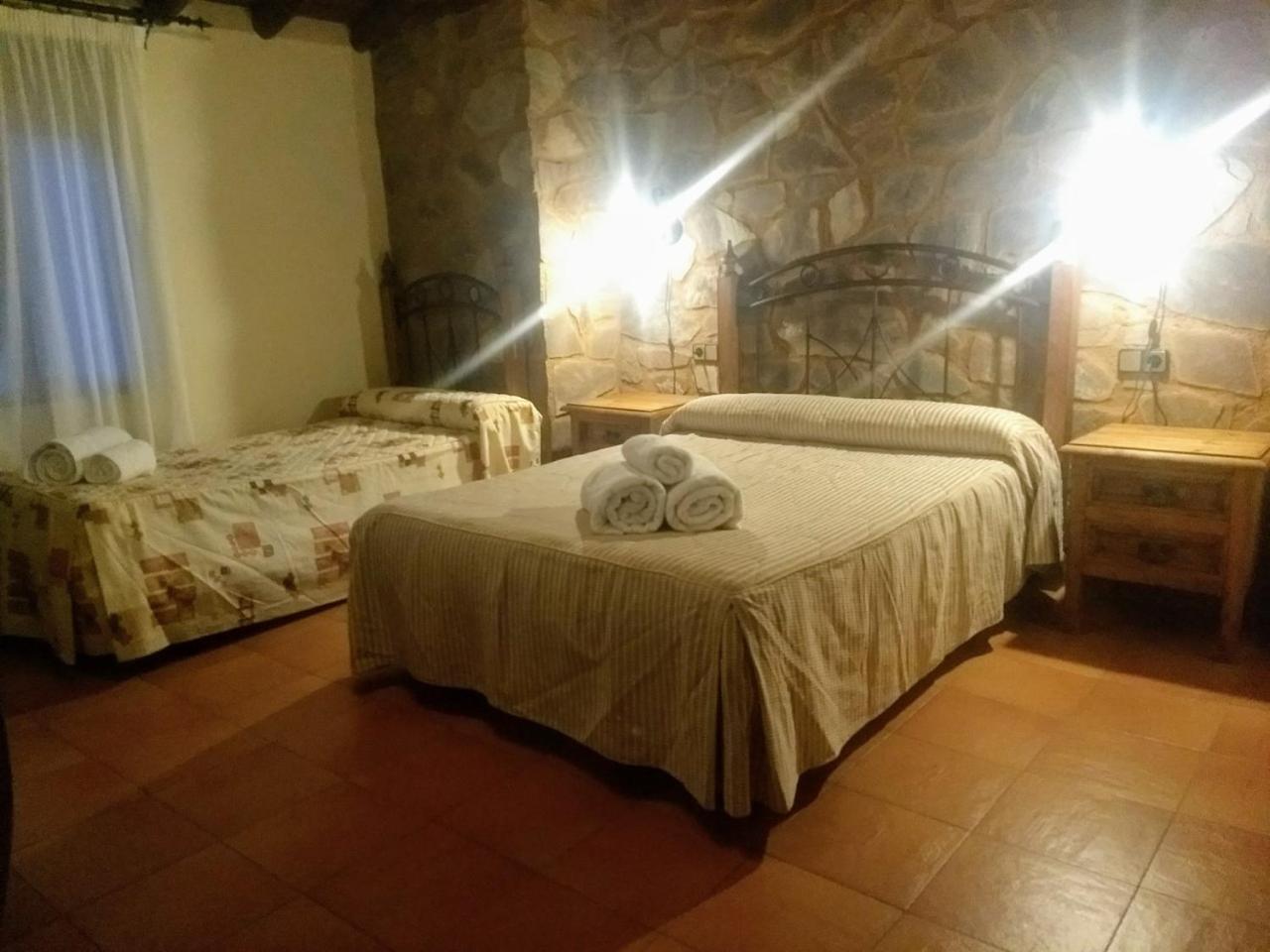 Hotel Villa De Berzocana Εξωτερικό φωτογραφία